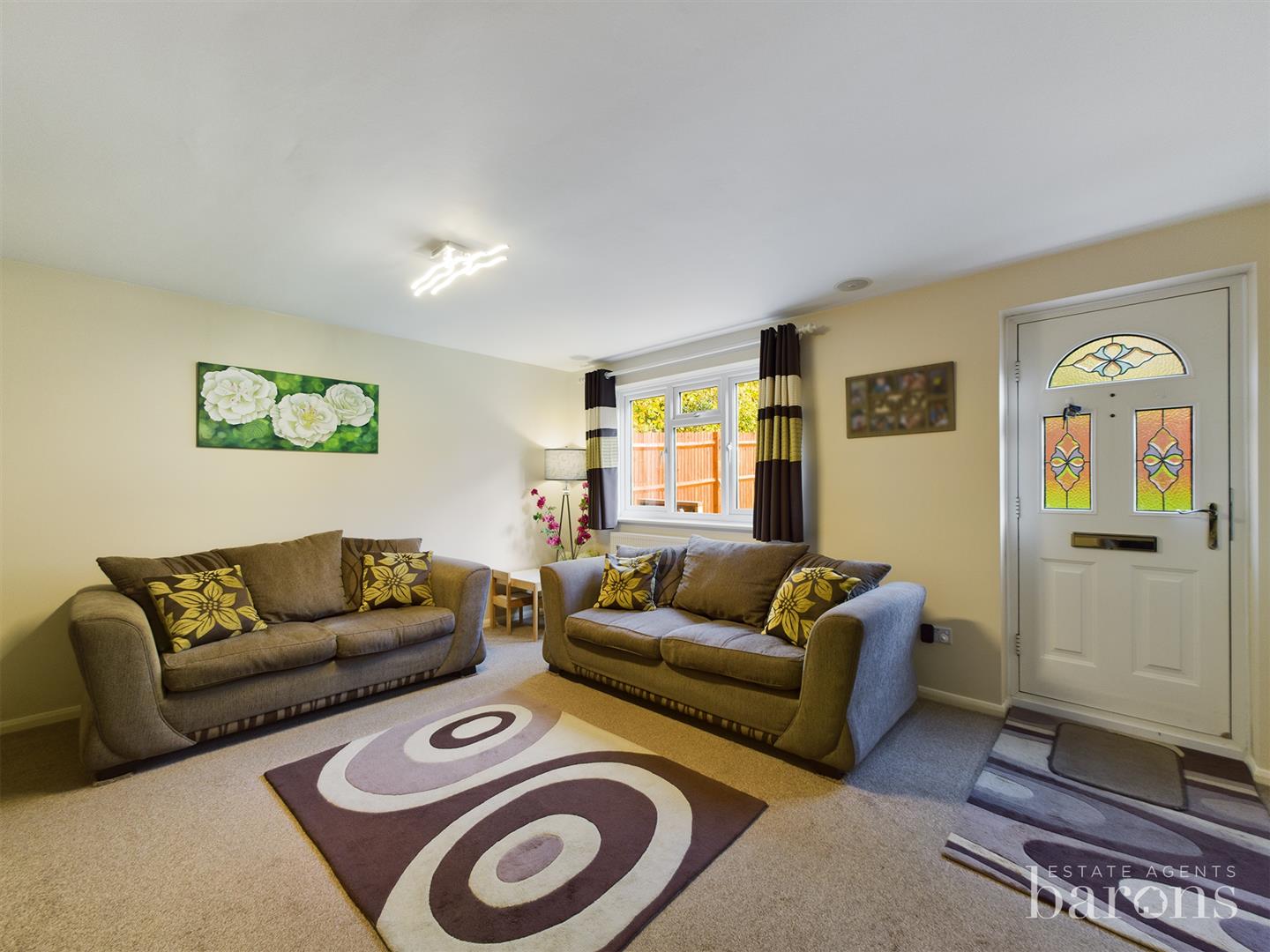 3 Bed Bungalow Detached, Reading Road, Chineham, Basingstoke Barons